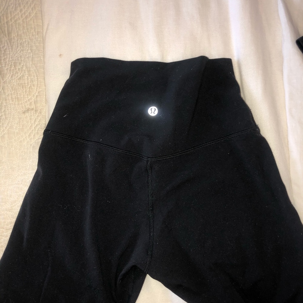 LULULEMON black aligns 28' size 4